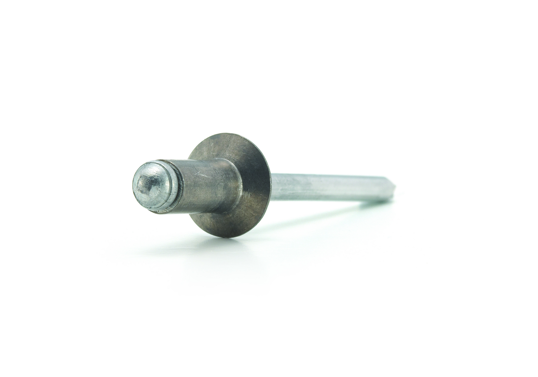 Low Profile Domed Head Stainless Steel Rivets Closed End